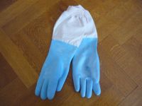 Gummihandschuh, gefttert